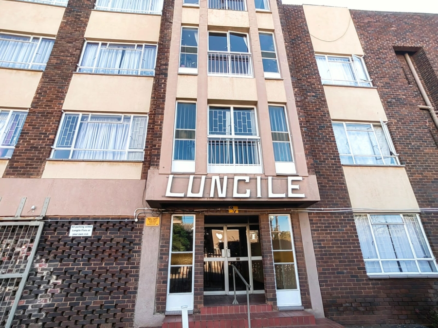 2 Bedroom Property for Sale in Potchefstroom North West